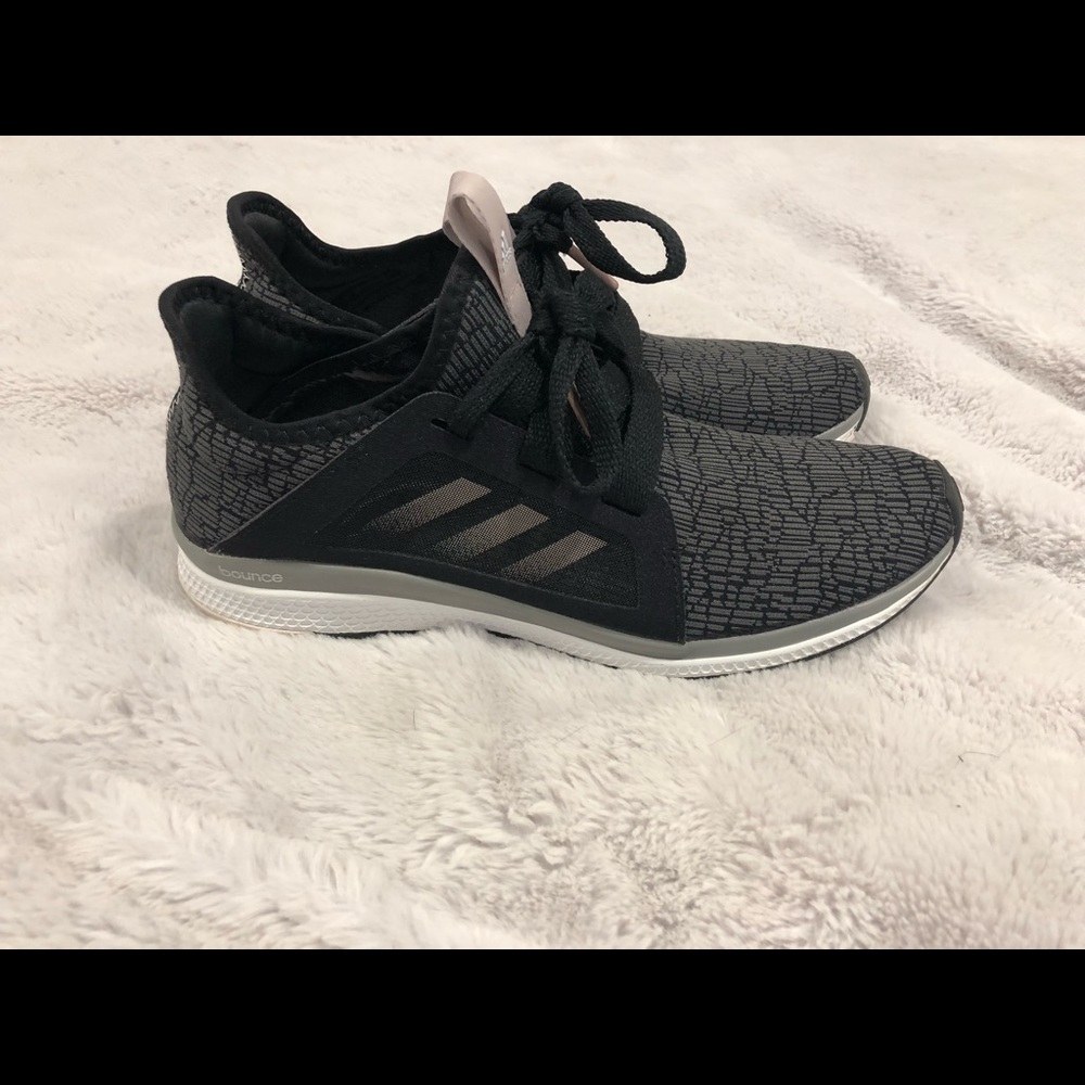 Edge lux adidas shoes size 8. Only worn twice.